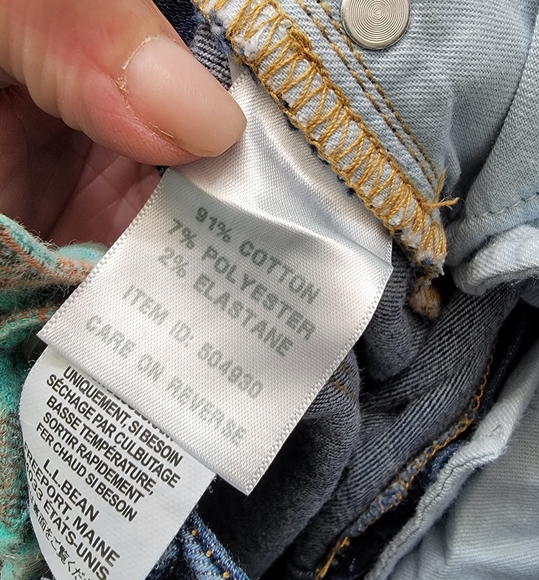L.L.Bean Classic Fit Straight Jeans Women's Size 2 - Picture 7 of 15
